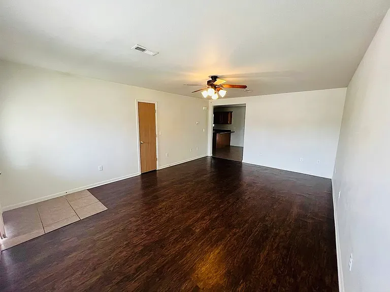 16144 Holy Cross Ln #D — Photo 8