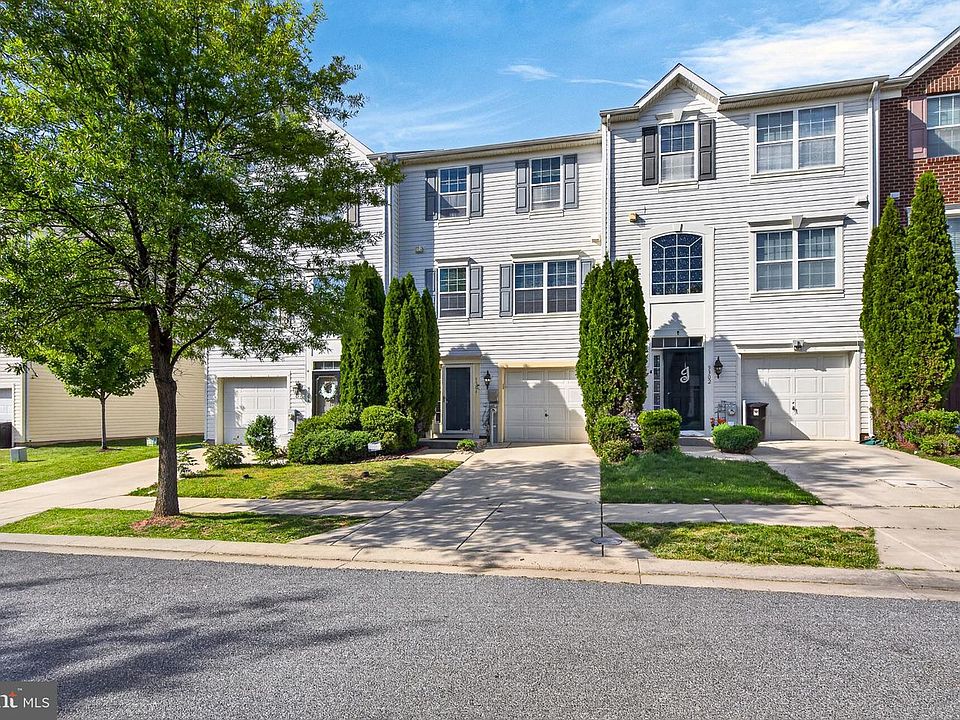 1st image of 9304 Silver Charm Dr