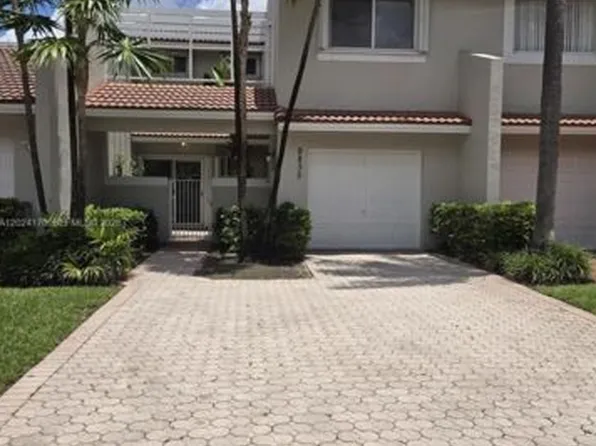 9835 NW 43rd Ter, Doral, FL 33178