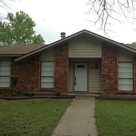 1st image of 4925 Wagner Dr