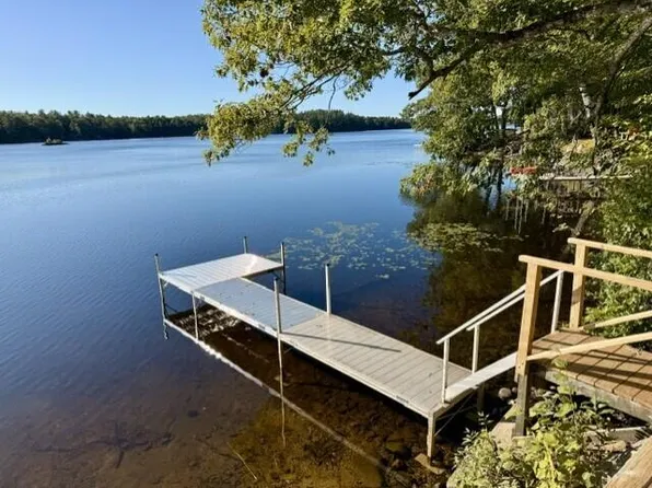 38 Beach Lane, Damariscotta, ME 04543