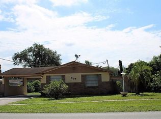 817 N Kingsway Rd, Seffner, FL 33584