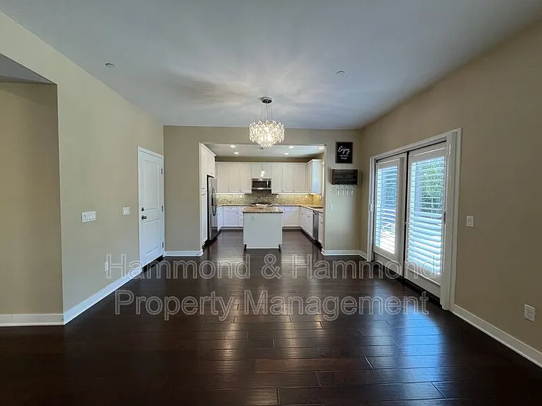 11395 Beechnut St — Photo 16