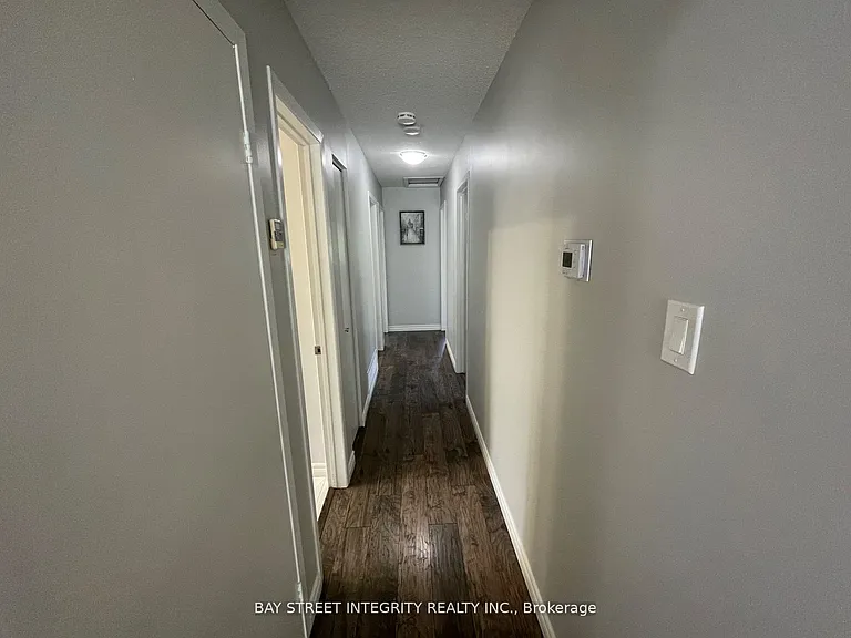 56 Stanbridge Ct — Photo 2