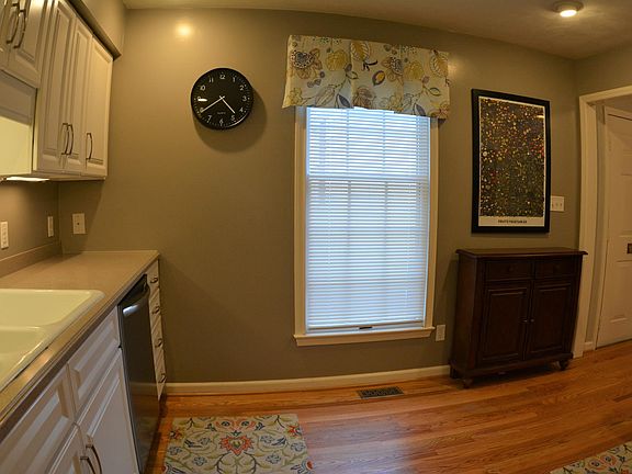 3rd image of 2311 Crystal Spring Ave SW APT B