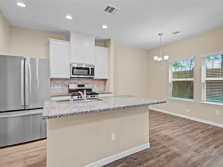 3614 Vista Pointe Dr — Photo 20