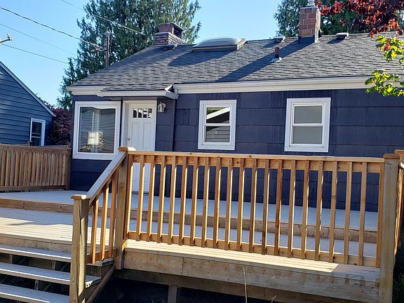 3rd image of 4839 50th Ave SW