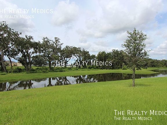 4th image of 11018 Leland Groves Dr