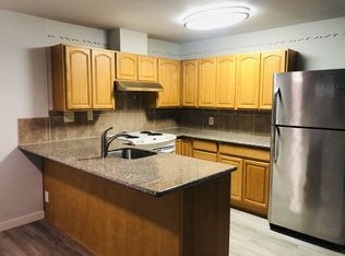 13123 SE Division St #1, Portland, OR 97233