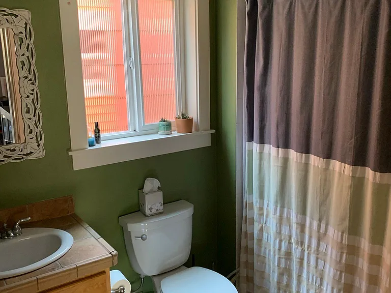 Main floor bath