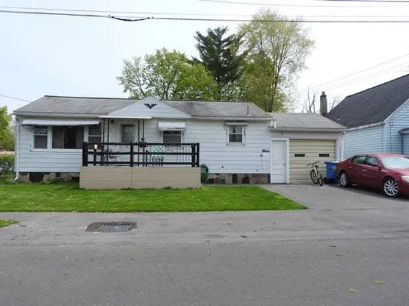 106 Revere Ave, East Syracuse, NY 13057
