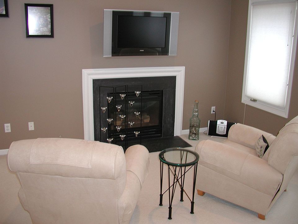 Master Bedroom Sitting Area