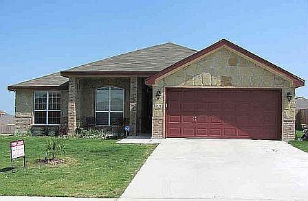1st image of 208 Rowdy Dr