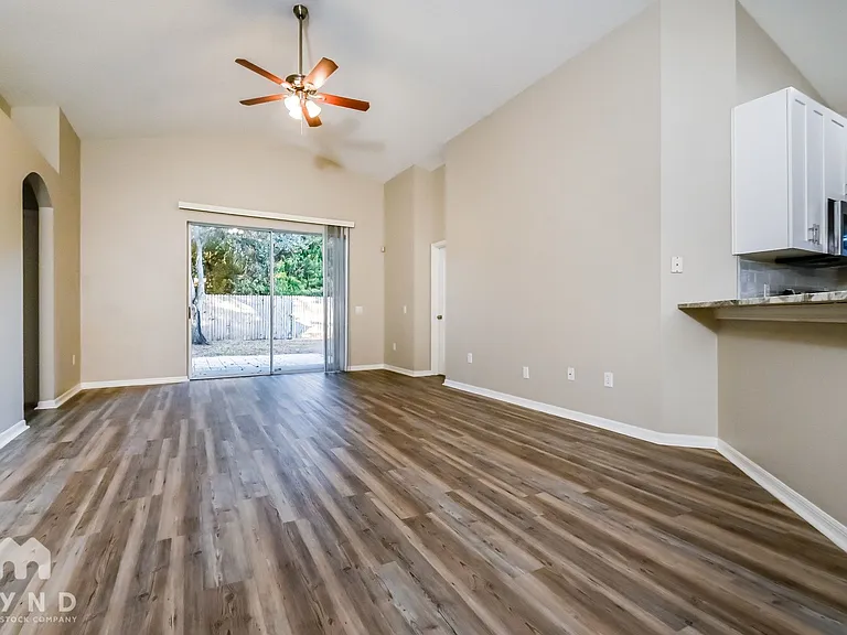 3844 Bellewater Blvd — Photo 5