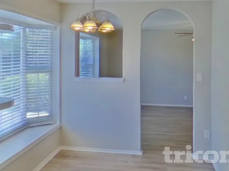 155 Bellvue Dr — Photo 4