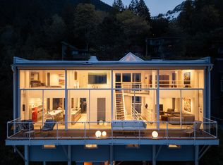 90 Isleview Pl, Lions Bay, BC V0N2E0