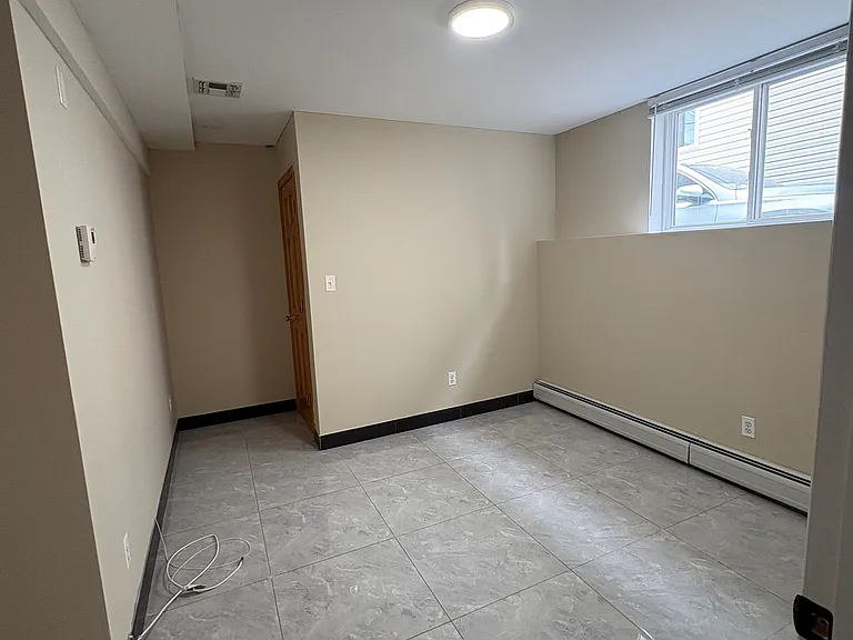 15 Pershing St #1 — Photo 3