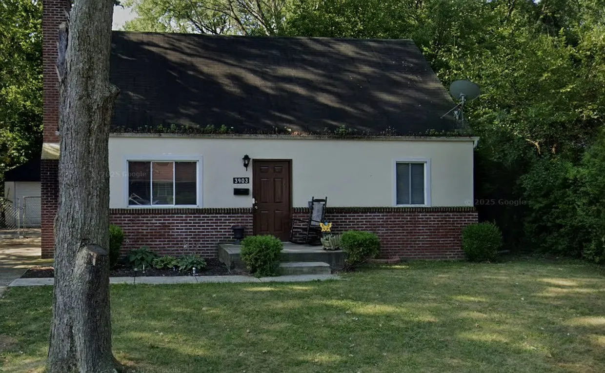 1205 Elderwood Ave photo 1