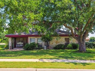 1113 Kennedale Sublett Rd, Kennedale, TX 76060
