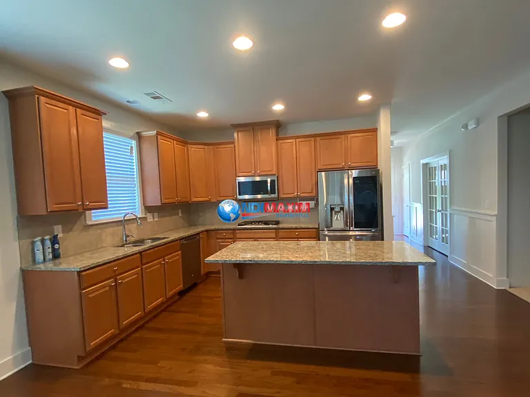 1306 Halletts Peak Pl — Photo 5