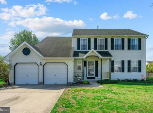 512 Coleman Dr, Clayton, NJ 08312