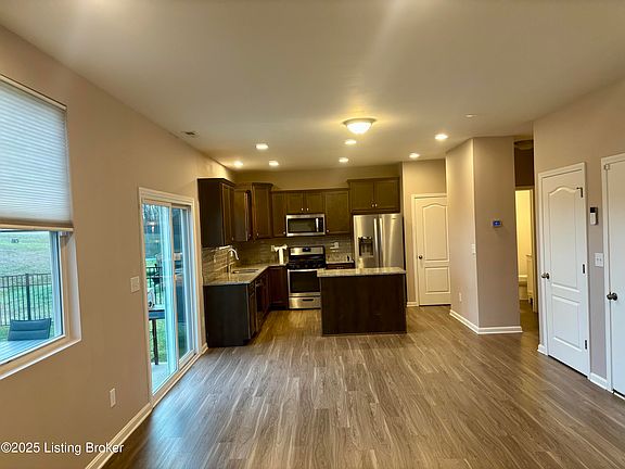 4th image of 4074 Firestone Way