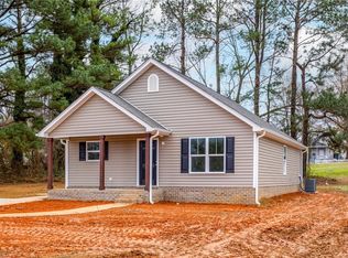 1329 Cloverdale St, Burlington, NC 27217