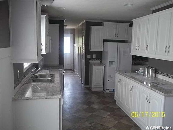 2nd image of 910 Cobblestone Ct