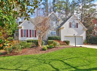 104 Heart Pine Dr, Cary, NC 27518