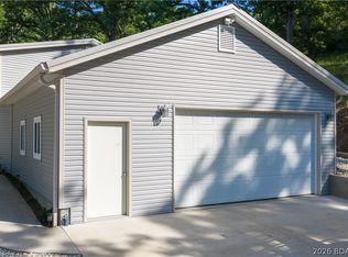 3501 Great Lake View Dr, Gravois Mills, MO 65037