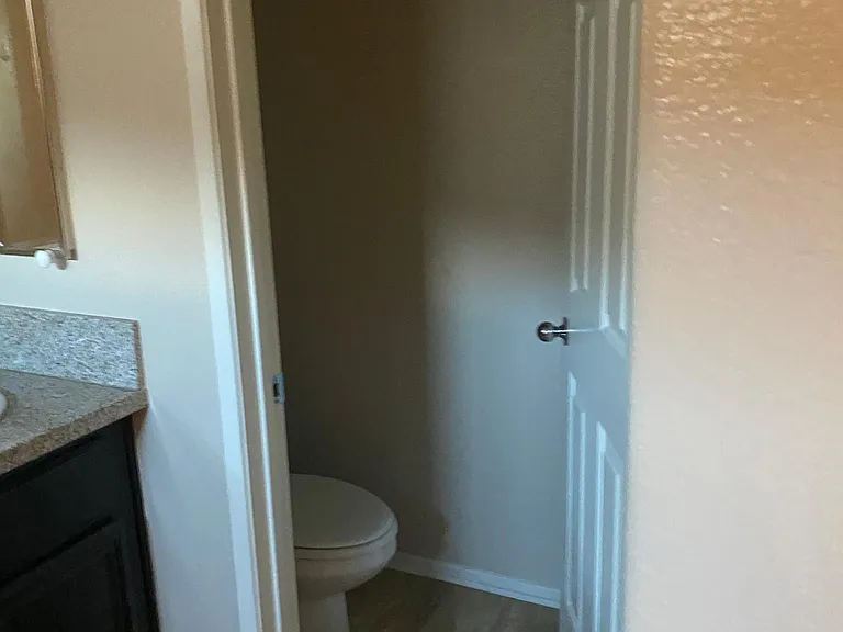25838 Iris Ave #B — Photo 9
