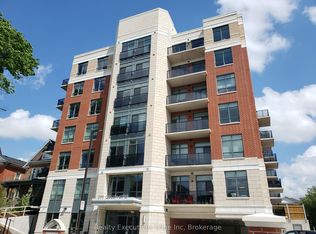 399 Queen St S #415, Kitchener, ON N2G 0C4
