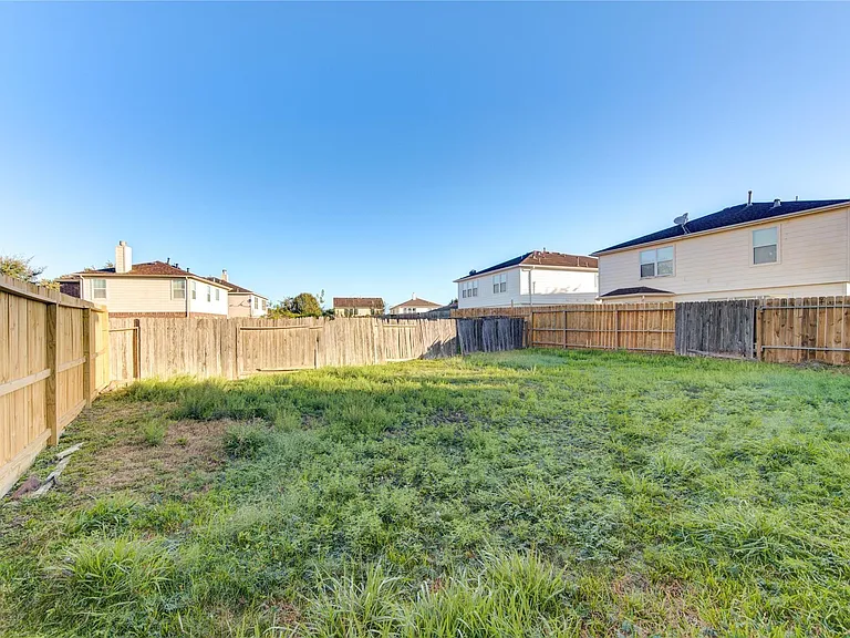 15326 Mission Oak Dr — Photo 22