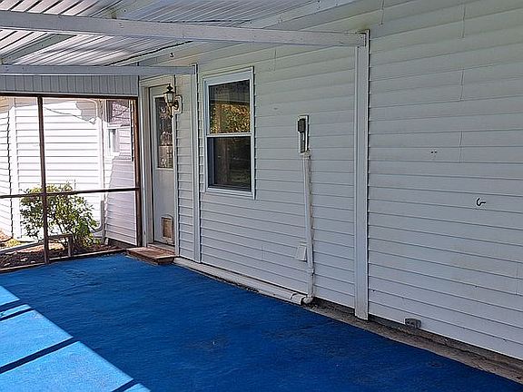 2nd image of 3032 Garden Street Ext