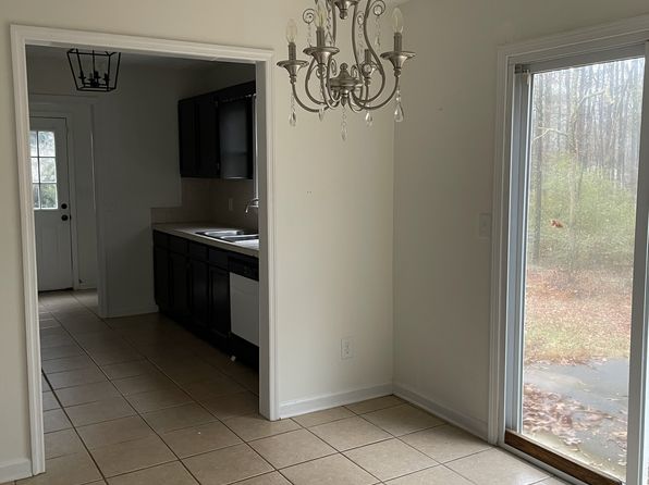 321 Chimney Trace Dr