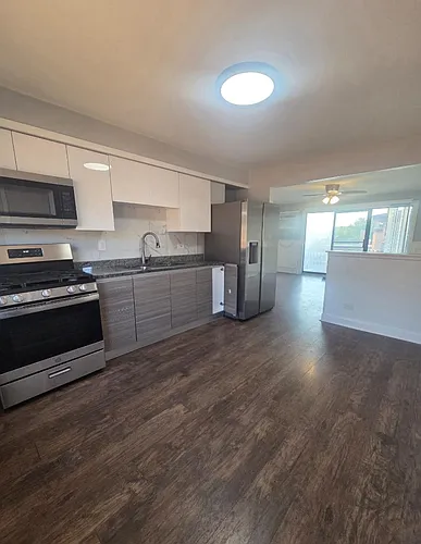 90 Yates Ave #3W Photo 1