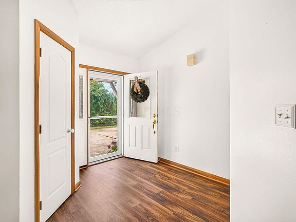 2nd image of 4285 Patzer Ave
