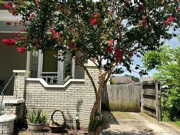 638 Angela Ave