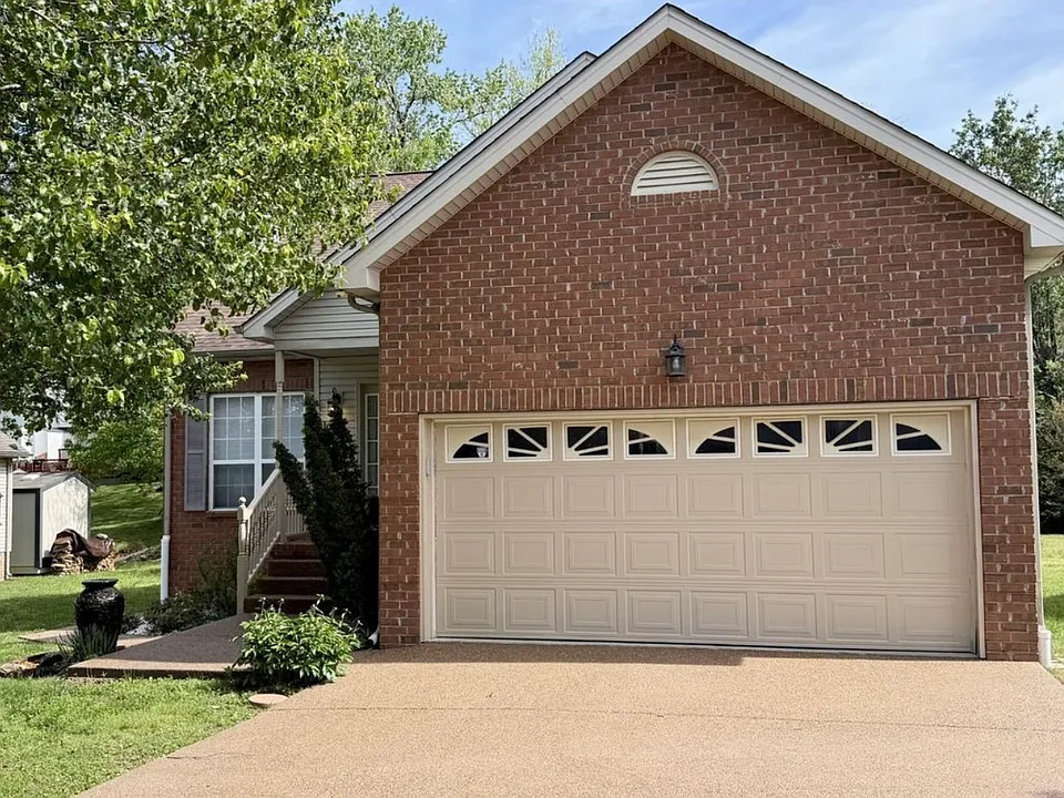 1233 Timber Valley Dr