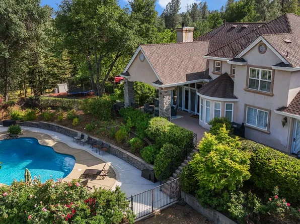 8221 Kramer Ct, Redding, CA 96001