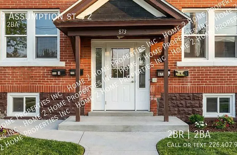 873 Assumption St #2 — Photo 1