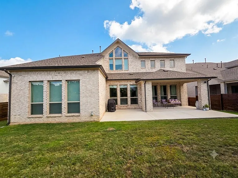 17005 Sanglier Dr — Photo 19