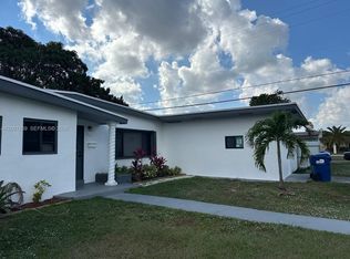 Cravero Cloverleaf Estate, Miami Gardens, FL 33169