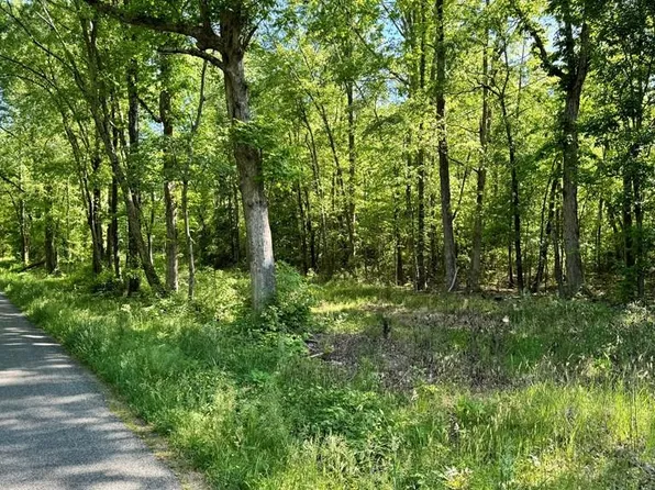 14AC Country Club Dr, Chase City, VA 23924