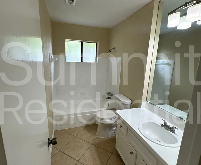7214 Foxbend Ln — Photo 12
