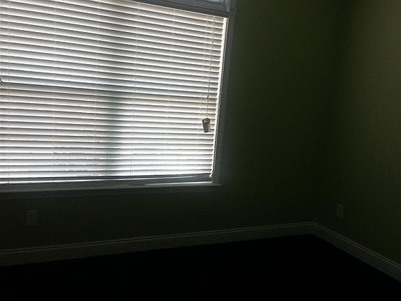 3rd image of 1414 Willoughby Park #8