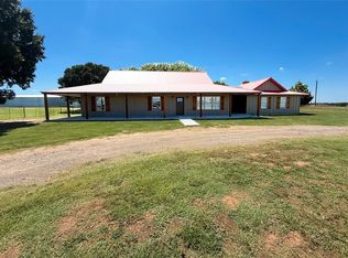 22982 N County Road 1940, Mangum, OK 73554