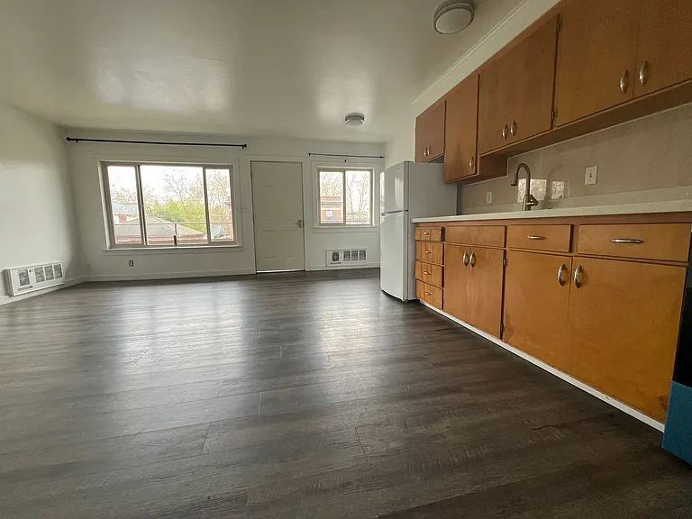 1010 N 1st St #5 — Photo 8