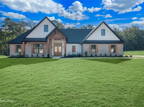 178 Gilmer Rd, Stonewall, LA 71078