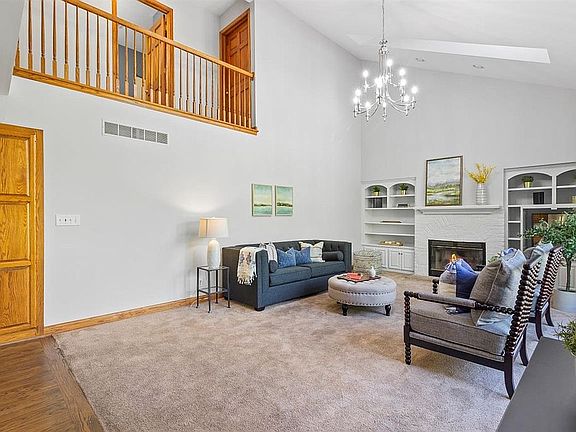5th image of W145N5303 Thornhill Dr